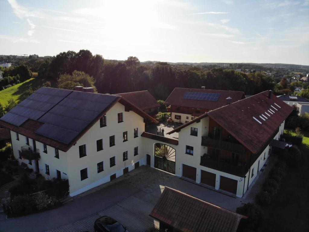 Schoenauerhof- Urlaub Im Gruenen Aber Doch In Der Stadt パッサウ エクステリア 写真
